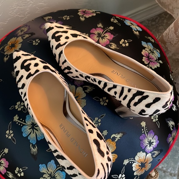 Leopard NWOT Donald Pliner Heels Size 6.5 - Picture 5 of 7